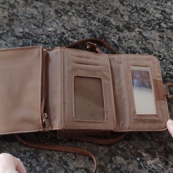 Purse - Picture 4 of 4